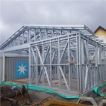 Kam to'plamli prefabrik uylar