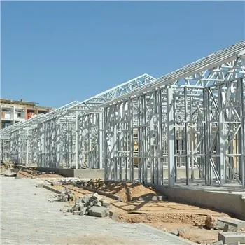 Quyosh energiyasi bilan jihozlangan po'latdan yasalgan prefabrik uy